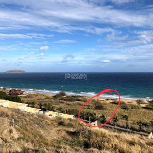 The Perfect Plot Overlooking The Beach