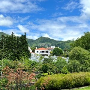 Stunning Estate with Spectacular View of Parque de Merendas da Avenida Pereira de Atayde