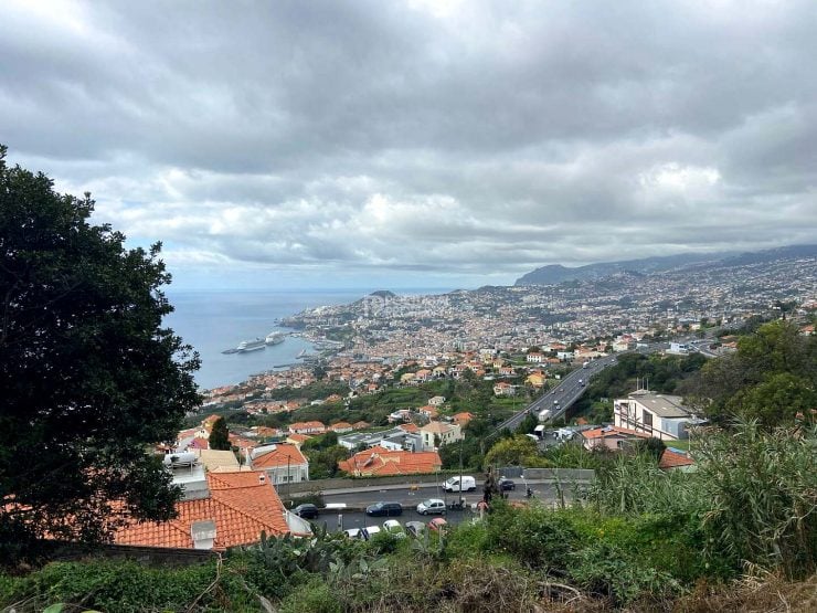 Land with 1050m2 in São Gonçalo, Funchal