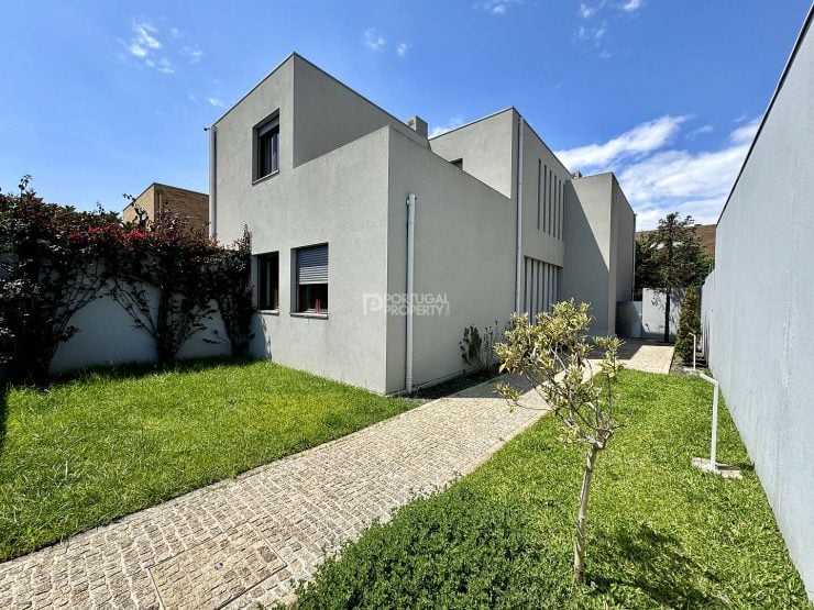 3+2 Bedroom Villa With Garden And Elevator