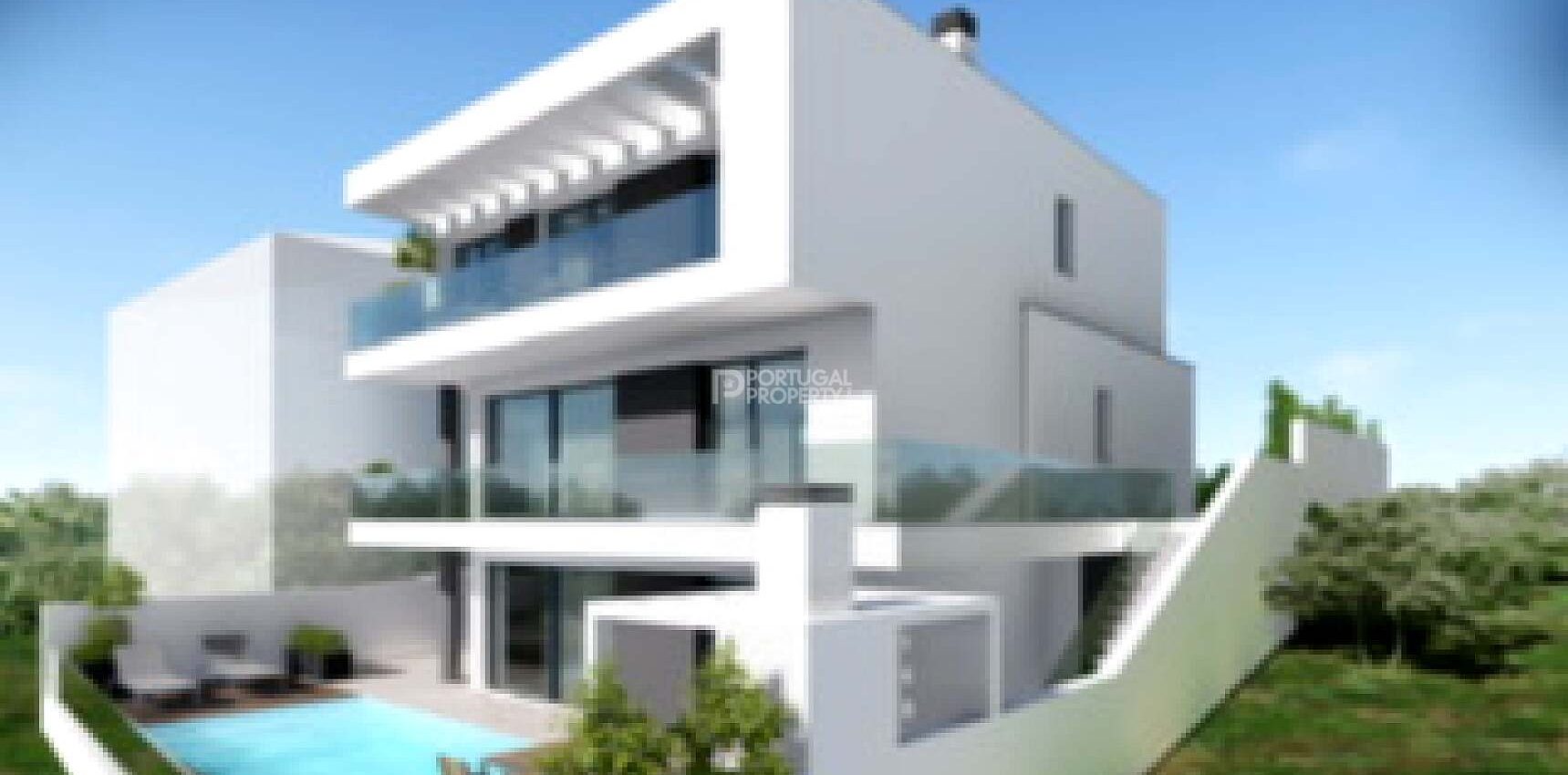 Live In Style: 4-Bedroom Villa With Pool In Sunny Peniche