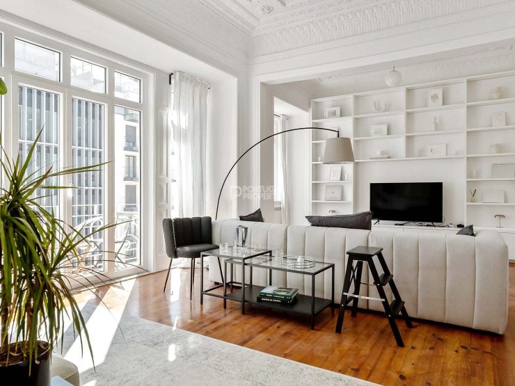 Spacious And Luminous Apartment In Avenida Duque d’Ávila