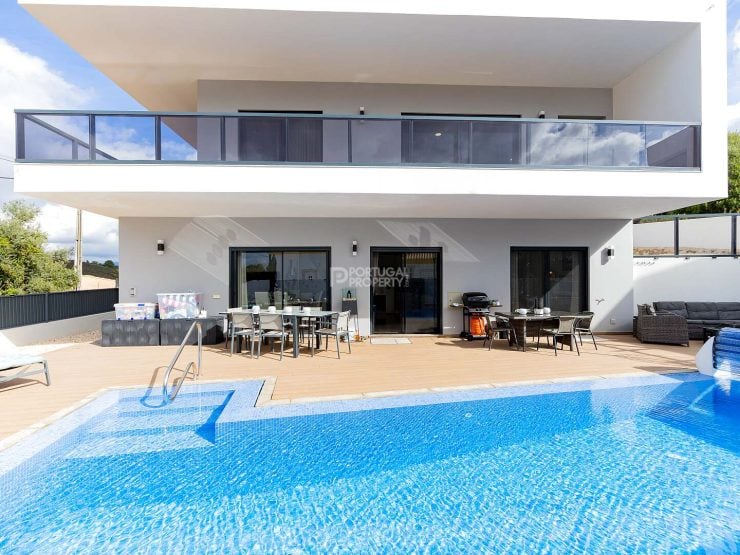 Exceptional Contemporary Villa In Monte Canelas, Portimão