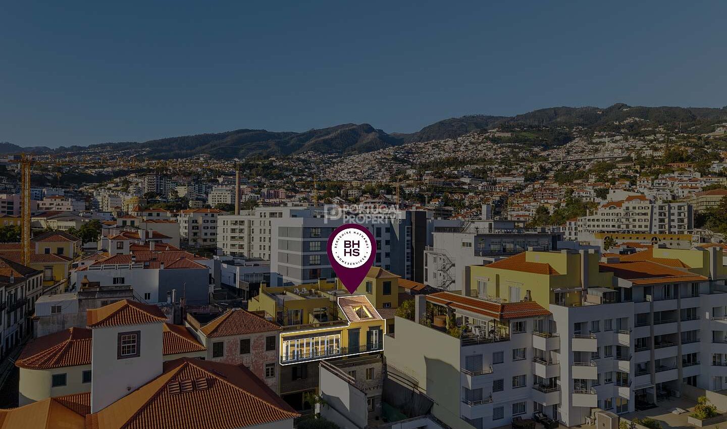 Spacious And Bright 3-Bedroom Duplex Apartment In Funchal Spacious And Bright 3-Bedroom Duplex Apartment In Funchal