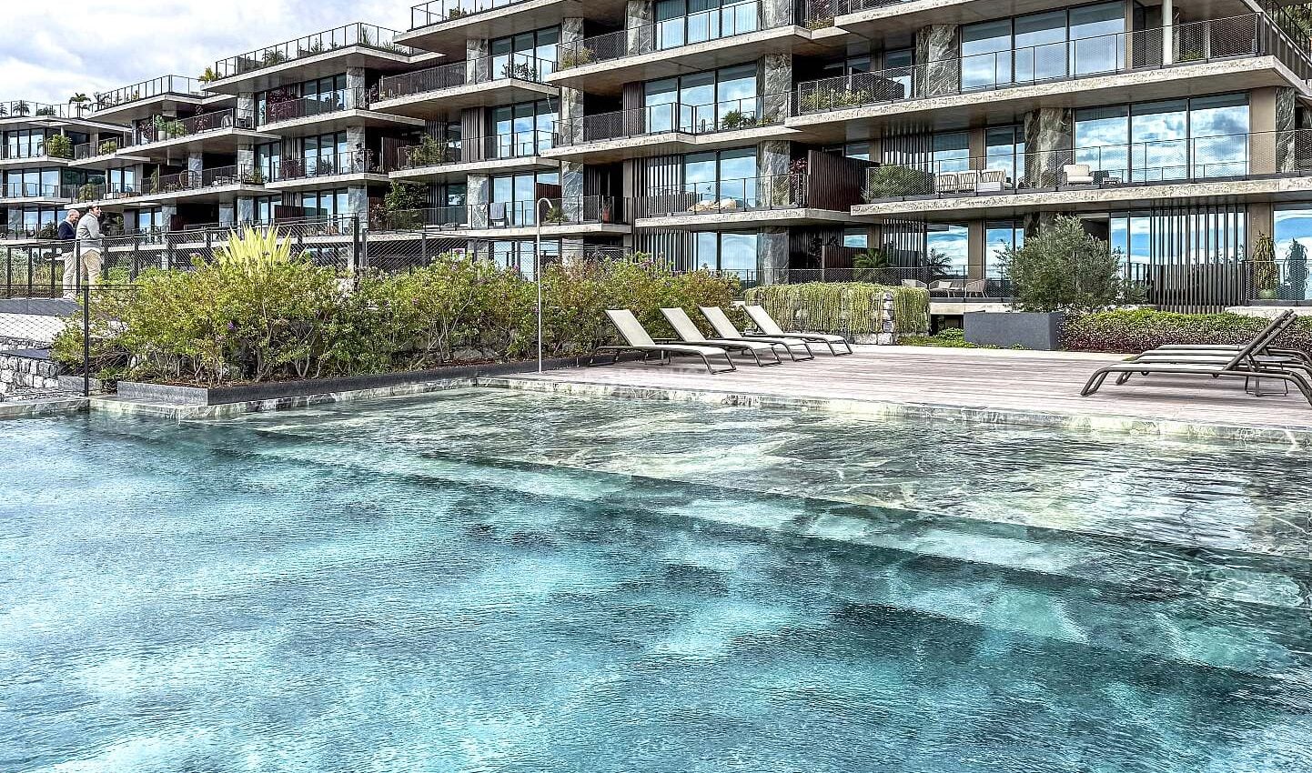 Luxury Two-Bedroom Apartment with Private Pool and AL License at Monumentalis Luxury Two-Bedroom Apartment with Private Pool and AL License at Monumentalis